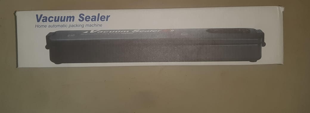 Electric Vacuum Food Sealer Machine – One-Touch Operation