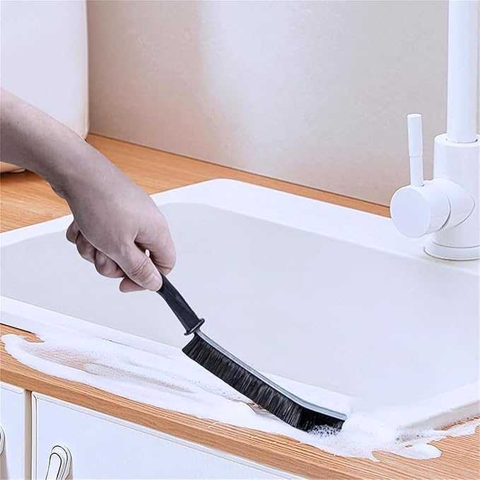 Gap Cleaning Brush Pack of 2 — image 4